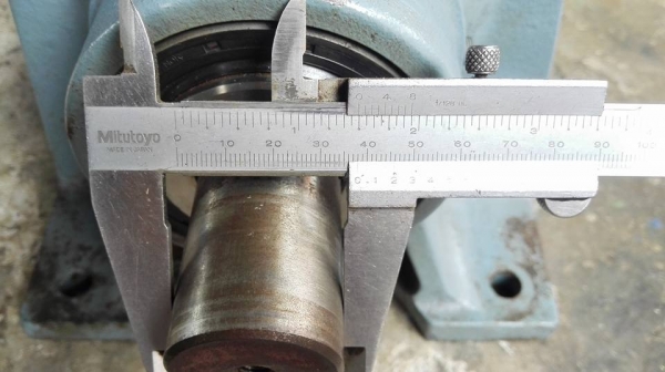 ** Sold ** มอเตอร์เกียร์ Sumitomo Cyclodrive 1 HP 380V ทด 1:87 เพลาออก 17 RPM