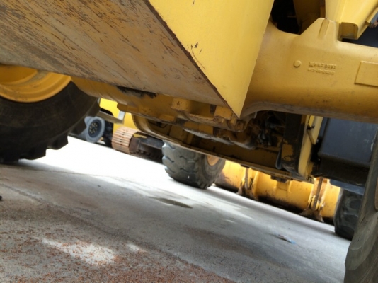 Komatsu WA350-3 ปี 2000 นำเข้าาจากญี่ปุ่น ไม่เคยใช้งานในไทย ราคาไม่แพง