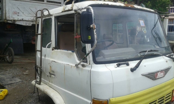 ขายหัว HINO F-17 ตามสภาพ ภายในครบๆ ขายหัว HINO F-17 ตามสภาพ ภายในครบๆ