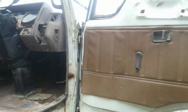 ขายหัว HINO F-17 ตามสภาพ ภายในครบๆ ขายหัว HINO F-17 ตามสภาพ ภายในครบๆ