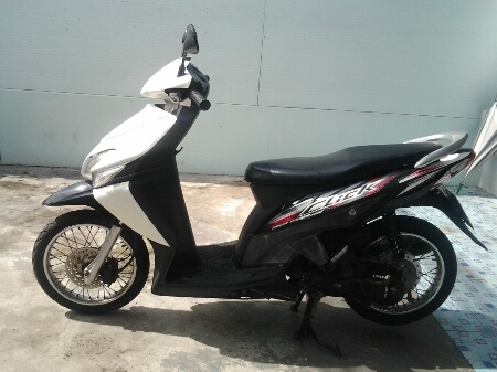 ขายมอไซค์ ปี50 ฮอนด้า คลิ๊ก เครื่อง110cc. เครื่องดี รถสภาพดี คาบิวเดิมๆ พร้อมใช้งาน ภาษีขาด2ปี เล่มทะเบียนครบ ขายถูกๆครับ