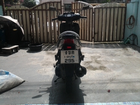 ขายมอไซค์ ปี50 ฮอนด้า คลิ๊ก เครื่อง110cc. เครื่องดี รถสภาพดี คาบิวเดิมๆ พร้อมใช้งาน ภาษีขาด2ปี เล่มทะเบียนครบ ขายถูกๆครับ