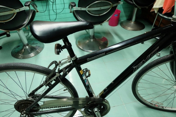 ขายจักรยานมือสอง ญี่ปุ่น ตัวถังอลูมิเนียม ล้ออลูมิเนียม พร้อมเกียร์ SHIMANO รถสภาพดี 2900 บาท ขายจักรยานมือสอง ญี่ปุ่น ตัวถังอลูมิเนียม ล้ออลูมิเนียม พร้อมเกียร์ SHIMANO รถสภาพดี 2900 บาท