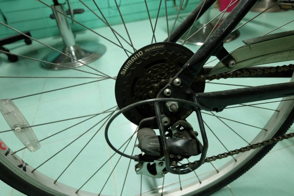 ขายจักรยานมือสอง ญี่ปุ่น ตัวถังอลูมิเนียม ล้ออลูมิเนียม พร้อมเกียร์ SHIMANO รถสภาพดี 2900 บาท ขายจักรยานมือสอง ญี่ปุ่น ตัวถังอลูมิเนียม ล้ออลูมิเนียม พร้อมเกียร์ SHIMANO รถสภาพดี 2900 บาท