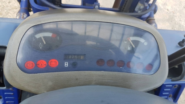 ขายด่วนรถยกKOMATSU FG15-16 ยก1.5ตันเสาทูฟรียกสูง4.5เมตรยางตัน4เส้นเกียรออโต้รถนอกนำเข้ายังไม่เคยใช้งานในเมืองไทยเลย=รุ่นใหม่ขายถูกๆๆ