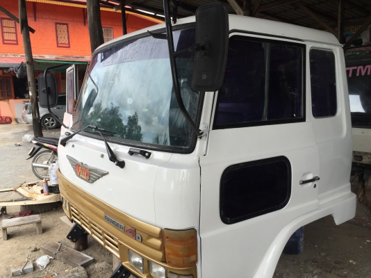 ขาย หัวสิบล้อ HINO F18 สภาพสวยมาก มีขาดีดหน้า-ขาหลังครบ