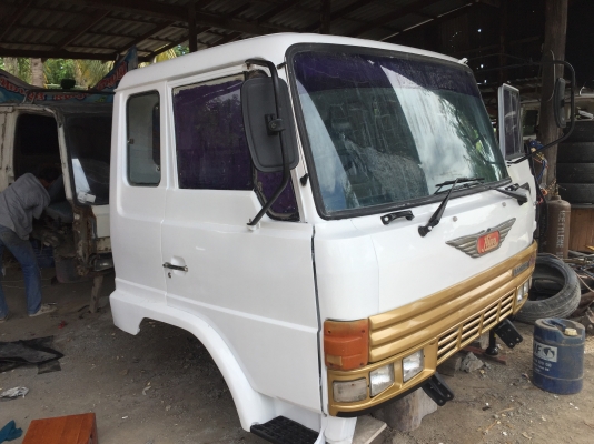 ขาย หัวสิบล้อ HINO F18 สภาพสวยมาก มีขาดีดหน้า-ขาหลังครบ