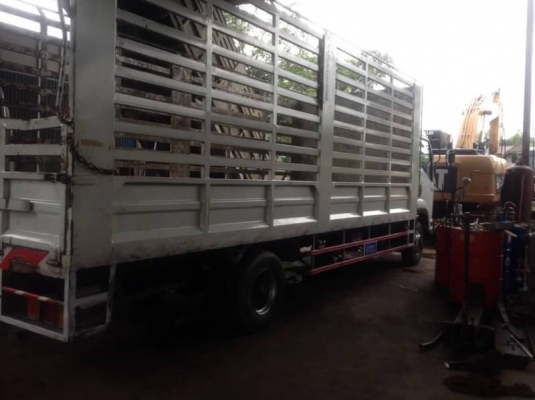 ขายหกล้อ NPR. 210. ปี 55 กะบะยาว 6,5 เมตร ขายหกล้อ NPR. 210. ปี 55 กะบะยาว 6,5 เมตร