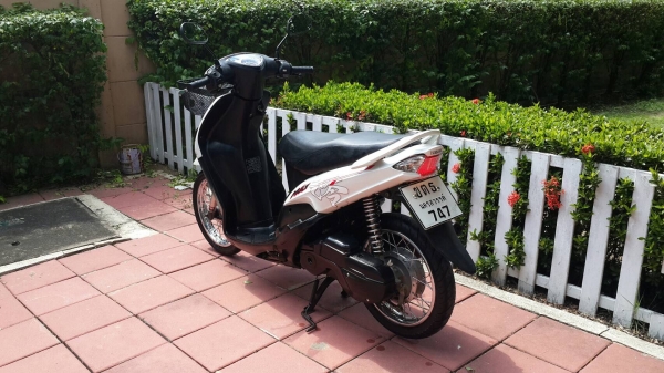 ((มาใหม่จ้า)) ขาย YAMAHA MIO 115 CC  ปี 2549 ไมค์ 18,xxx km เครื่องเดิม