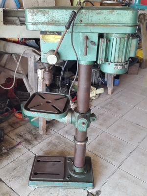 แท่นเจาะ ไต้หวัน ไฟบ้าน สภาพสวยๆ เดิมๆๆ พร้อมใช้งาน ขนาดกลาง 4,000