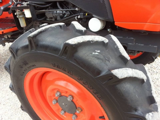 คูโบต้า L4708 4 WD ตัวเปล่าแน่นๆ เดิมๆโรงงาน ปี 2557