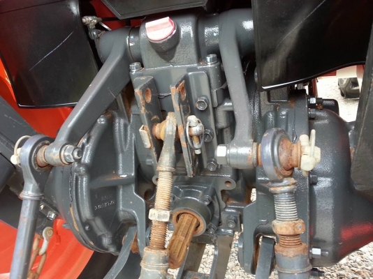 คูโบต้า L4708 4 WD ตัวเปล่าแน่นๆ เดิมๆโรงงาน ปี 2557