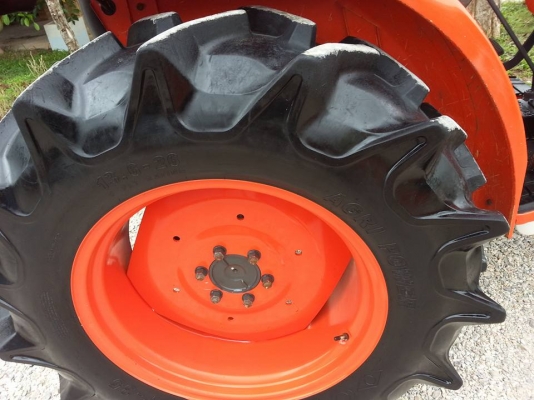 คูโบต้า L4708 4 WD ตัวเปล่าแน่นๆ เดิมๆโรงงาน ปี 2557