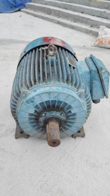 ** SOLD ** มอเตอร์ 100 HP 380V 1450 RPM มอเตอร์ยุโรปอิตาลี่วิ่งเงียบทุ่นเดิมๆ