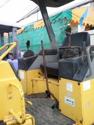 ขายรถเก่าใน KOMATSU D20-7E สภาพพร้อมใช้งาน เครื่องดี ขายรถเก่าใน KOMATSU D20-7E สภาพพร้อมใช้งาน เครื่องดี