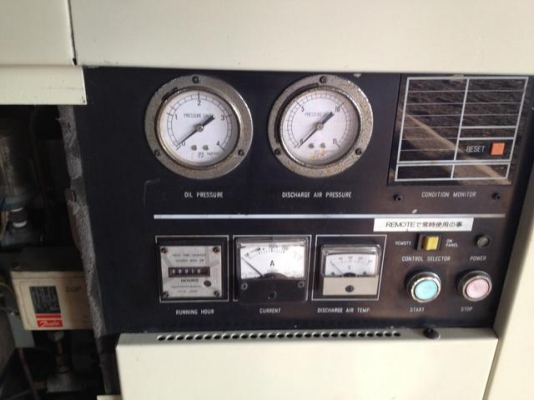 ปั้มลมสกรู ออยฟรี ฮิตาซิ 37 Kw. 50 แรงม้า ปั้มลมสกรู ออยฟรี ฮิตาซิ 37 Kw. 50 แรงม้า