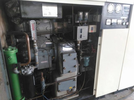 ปั้มลมสกรู ออยฟรี ฮิตาซิ 37 Kw. 50 แรงม้า ปั้มลมสกรู ออยฟรี ฮิตาซิ 37 Kw. 50 แรงม้า