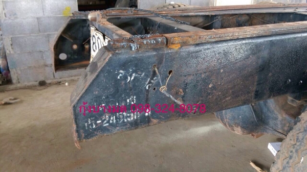 ขายหัวแชสซีสิบล้อ Hino 3H เครื่องเดิม 195 แรง 2 เพลา แชสซีสวย ยางดี ทะเบียนพร้อม หัวแชสซีหรือหางท้ายลาดสอบถามได้