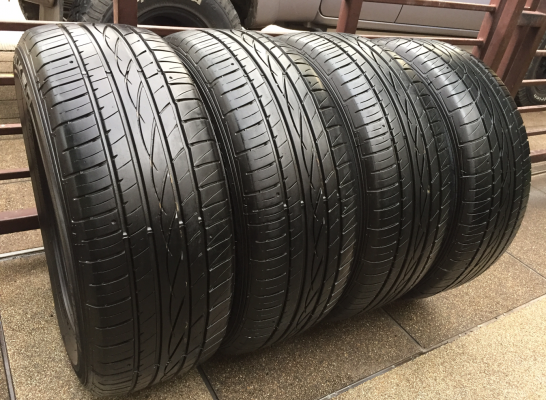 ยาง FALKEN 265 60 18 ปี15 ดอกเต็ม ไม่มีปะ ราคาไม่แพง ยาง FALKEN 265 60 18 ปี15 ดอกเต็ม ไม่มีปะ ราคาไม่แพง