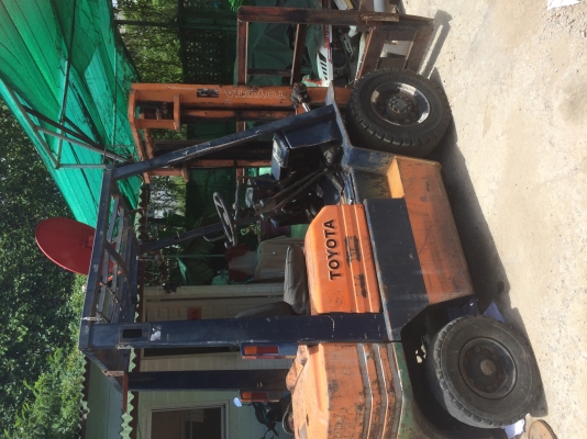 โฟร์ลิตรโตโยต้ารุ่น5 2ตัน โฟร์ลิตรโตโยต้ารุ่น5 2ตัน