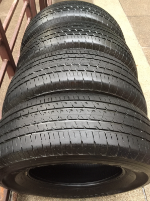 ยาง Firestone 245 70 16 ปี15 ดอกเยอะ พร้อมใช้งาน ราคาไม่แพง