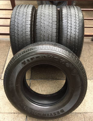 ยาง Firestone 245 70 16 ปี15 ดอกเยอะ พร้อมใช้งาน ราคาไม่แพง