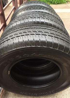 ยาง Firestone 245 70 16 ปี15 ดอกเยอะ พร้อมใช้งาน ราคาไม่แพง