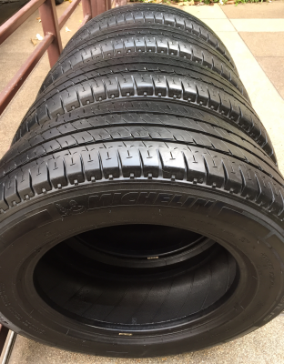 ยาง Michelin 215 65 16 ปลายปี14 ดอกเต็ม ใช้กันยาว ราคาไม่แพง ยาง Michelin 215 65 16 ปลายปี14 ดอกเต็ม ใช้กันยาว ราคาไม่แพง