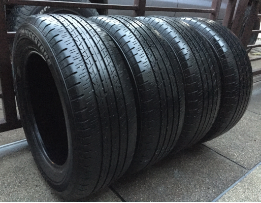 ยาง Bridgestone 215 60 16 ปลายปี14 ดอกเต็ม ใช้กันยาว ราคาไม่แพง
