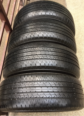 ยาง Bridgestone 215 60 16 ปลายปี14 ดอกเต็ม ใช้กันยาว ราคาไม่แพง