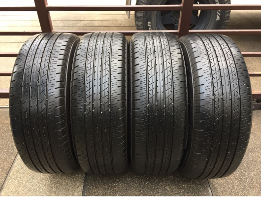 ยาง Bridgestone 215 60 16 ปลายปี14 ดอกเต็ม ใช้กันยาว ราคาไม่แพง