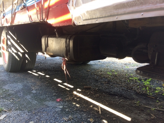 ขายหกล้อหัวยาว