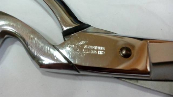 ขายขวานเหล็กยึดรางรถไฟ