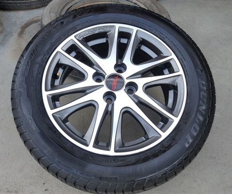 ขายล้อTOYOTA New Vios TRD 2014ยางปี15 4 ล้อ