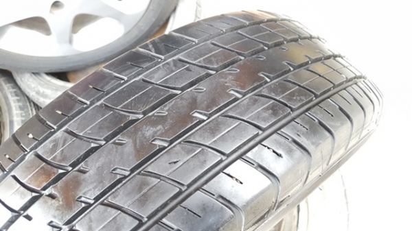 ขายล้อTOYOTA New Vios TRD 2014ยางปี15 4 ล้อ