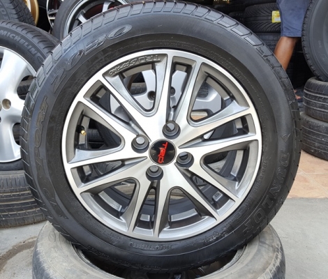 ขายล้อTOYOTA New Vios TRD 2014ยางปี15 4 ล้อ