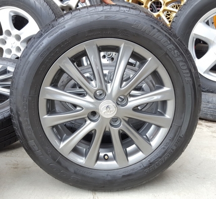 ขายล้อTOYOTA VIOS12ก้าน(สีกัล) ยางปี 14  4 ล้อ