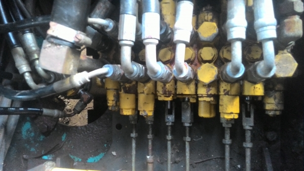 ขายครับ komatsu pc10-7ตามสภาพ โซ่ใหม่ เก่าไทย เอกสารอินวอยส์ ขายครับ komatsu pc10-7ตามสภาพ โซ่ใหม่ เก่าไทย เอกสารอินวอยส์