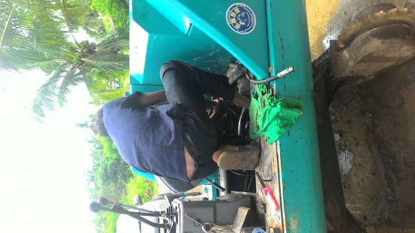 ขายครับ komatsu pc10-7ตามสภาพ โซ่ใหม่ เก่าไทย เอกสารอินวอยส์ ขายครับ komatsu pc10-7ตามสภาพ โซ่ใหม่ เก่าไทย เอกสารอินวอยส์