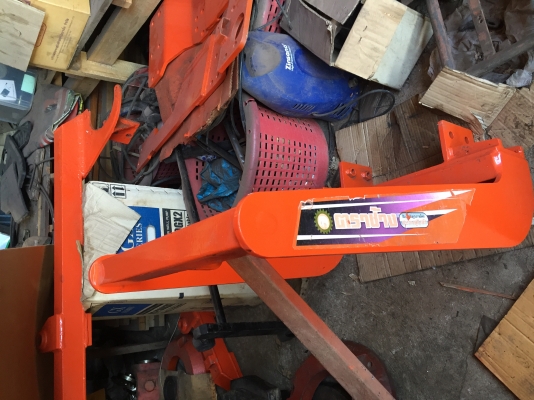 ใบดันคานล่าง L45 คูโบต้า ถอดขายครับ สนใจโทร 081-8527370 สุเทพ