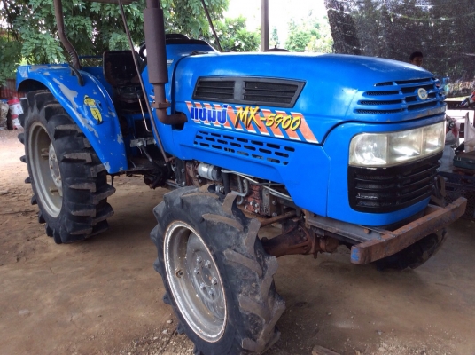 ขาย แทรกเตอร์เเช้มป์ MX5900. 4WD พร้อมผานหลัง รถเดิมๆจากโรงงาน