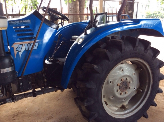 ขาย แทรกเตอร์เเช้มป์ MX5900. 4WD พร้อมผานหลัง รถเดิมๆจากโรงงาน