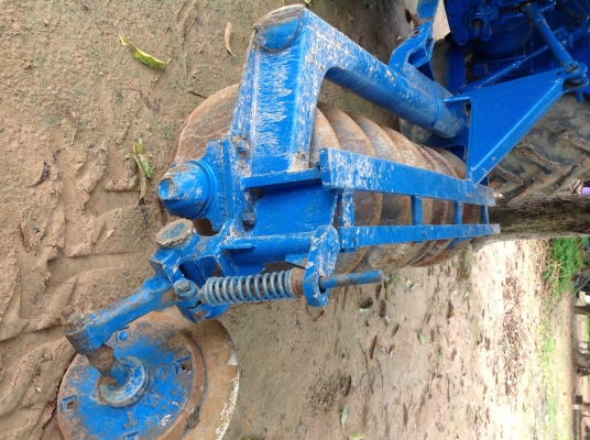 ขาย FORD 6610 เสื้อลาย ใบดัน ผานหลัง พร้อมเล่มทะเบียน