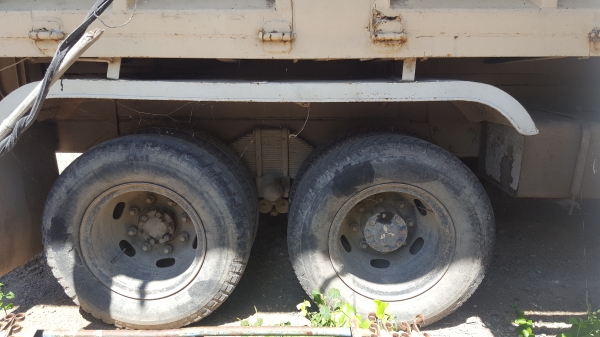 ขายสิบล้อหัวยาว