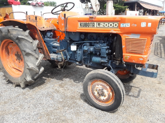 L2000 เพลาเดียว สภาพดี ใช้งานได้เลย ยาง70\%