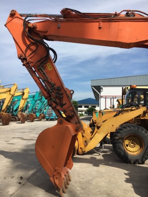 รถขุดล้อยาง Hitachi ZX130W สต็อกนำเข้าจากญี่ปุ่น โทร. 080-6565422 (หนิง)