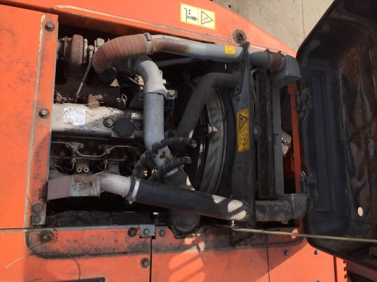 รถขุดล้อยาง Hitachi ZX130W สต็อกนำเข้าจากญี่ปุ่น โทร. 080-6565422 (หนิง)