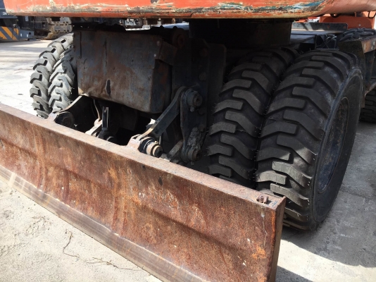 รถขุดล้อยาง Hitachi ZX130W สต็อกนำเข้าจากญี่ปุ่น โทร. 080-6565422 (หนิง)