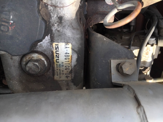 รถขุดล้อยาง Hitachi ZX130W สต็อกนำเข้าจากญี่ปุ่น โทร. 080-6565422 (หนิง)