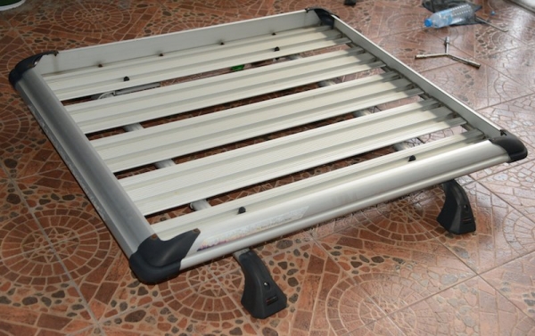 แร็คหลังคา พร้อมชุดขาจับขอบประตู